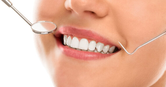 Περιοδοντίτιδα: Συμπτώματα και θεραπεία